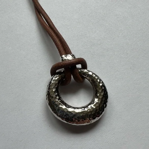 Ralph Lauren Toggle Necklace - Silver & Leather - Picture 9 of 10